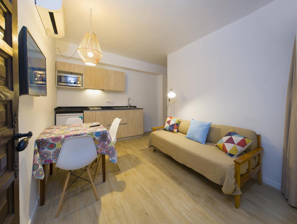 Cana Rita Apartamentos Σαν Αντόνιο Εξωτερικό φωτογραφία